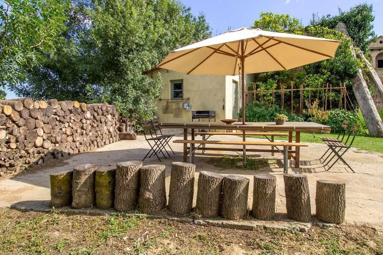 Bed & Breakfast Masia Can Grau Habitaciones Con Desayuno Inlcuido Vilafreser Spain